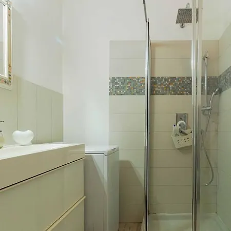 Апартаменти Nuovo Spazioso Trilocale In Collina Алассіо